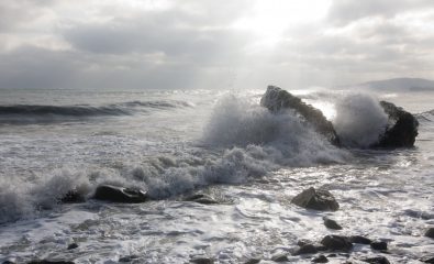 Alerte météo : vigilance jaune, vagues-submersion et crues