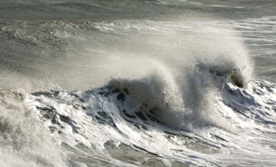 🚨Alerte météo : vigilance jaune pour vagues, submersions et vent